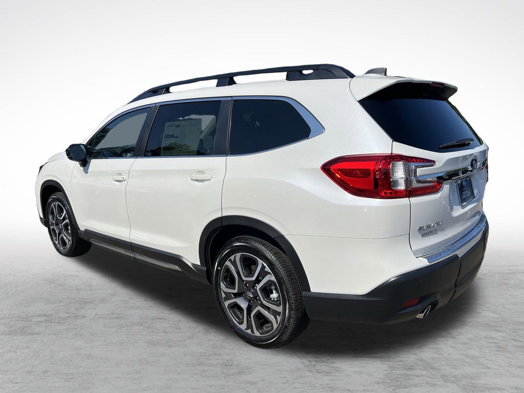 2025 Subaru Ascent Limited photo 3