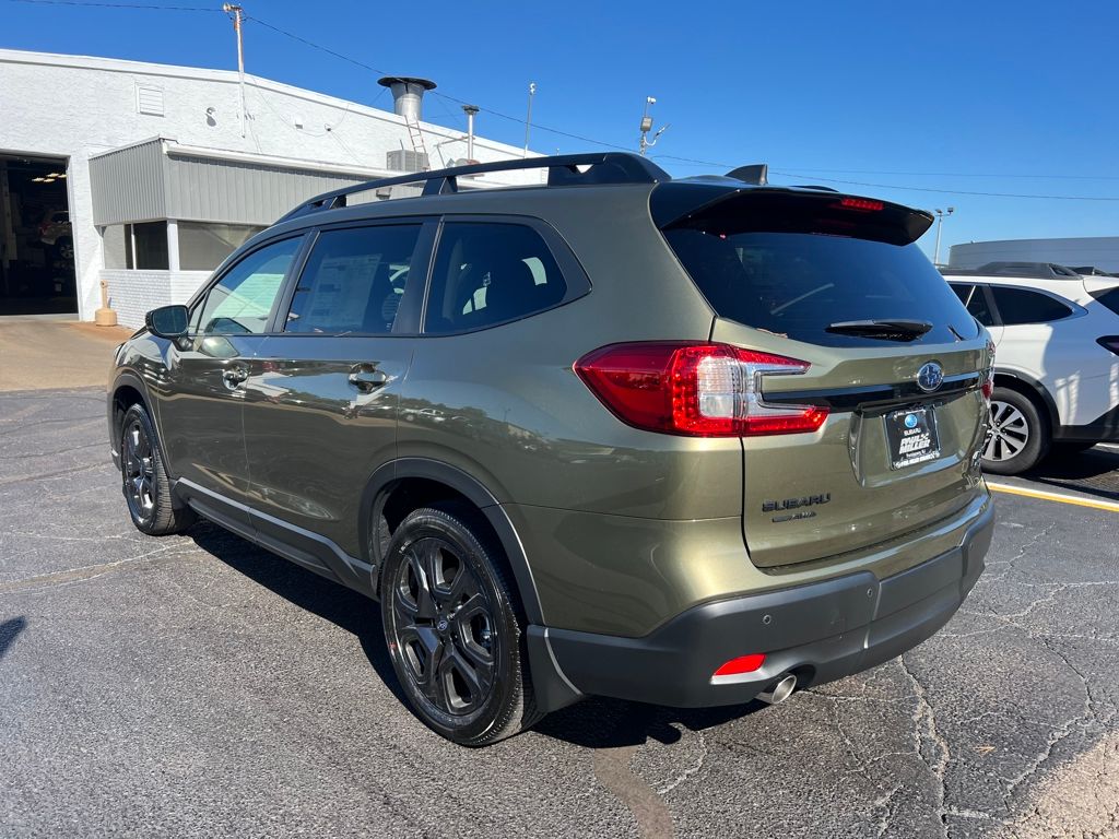2025 Subaru Ascent Onyx Edition photo 4