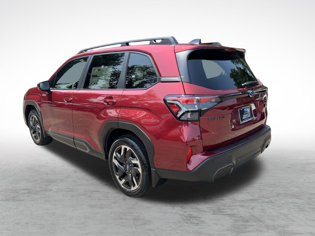 2025 Subaru Forester Limited photo 4