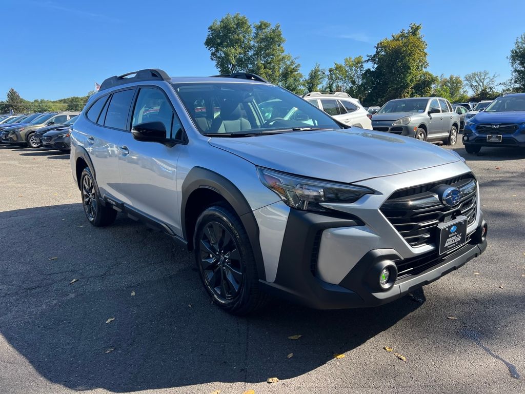 2025 Subaru Outback Onyx Edition photo 3