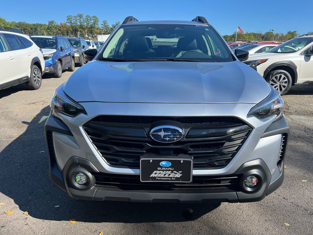 2025 Subaru Outback Onyx Edition photo 2
