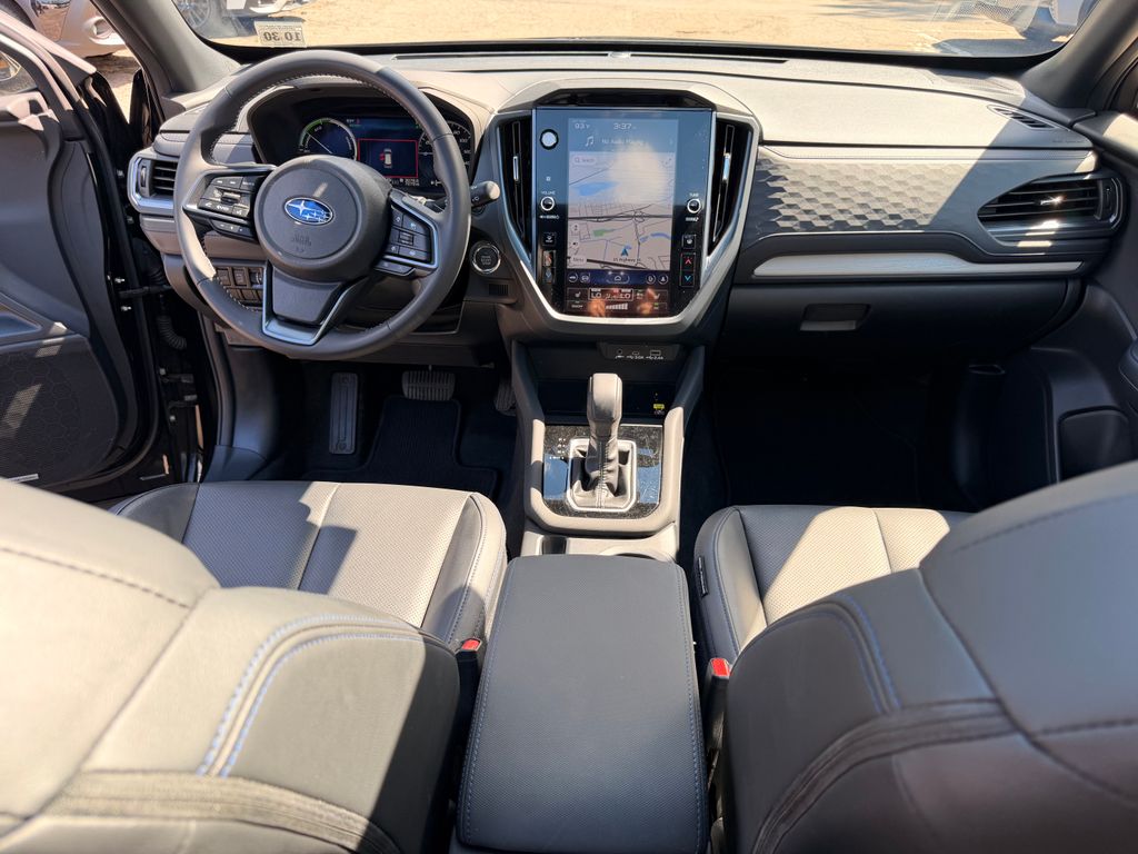 2025 Subaru Forester Limited - Photo 20
