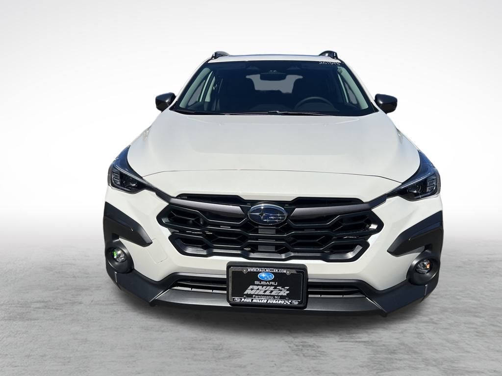 2025 Subaru Crosstrek Limited photo 2