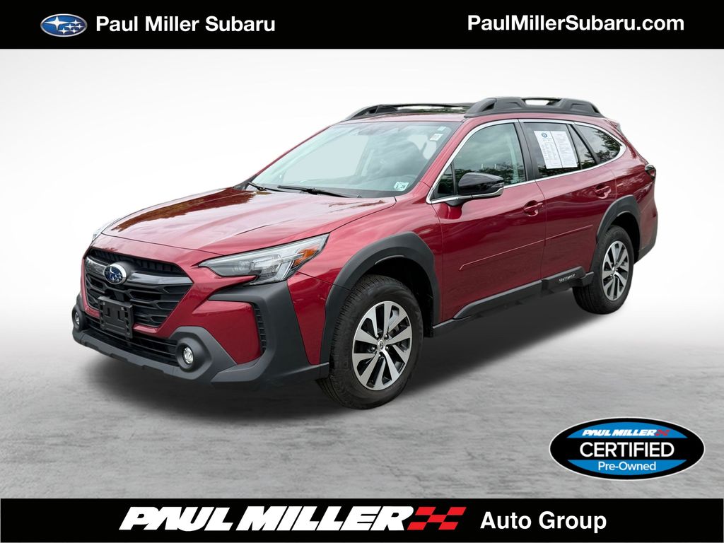 2023 Subaru Outback Premium's photo