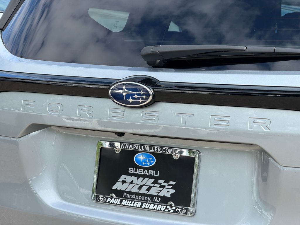 2025 Subaru Forester Premium - Photo 27