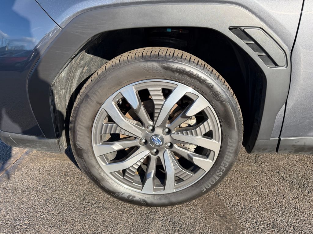 2025 Subaru Forester Touring - Photo 10