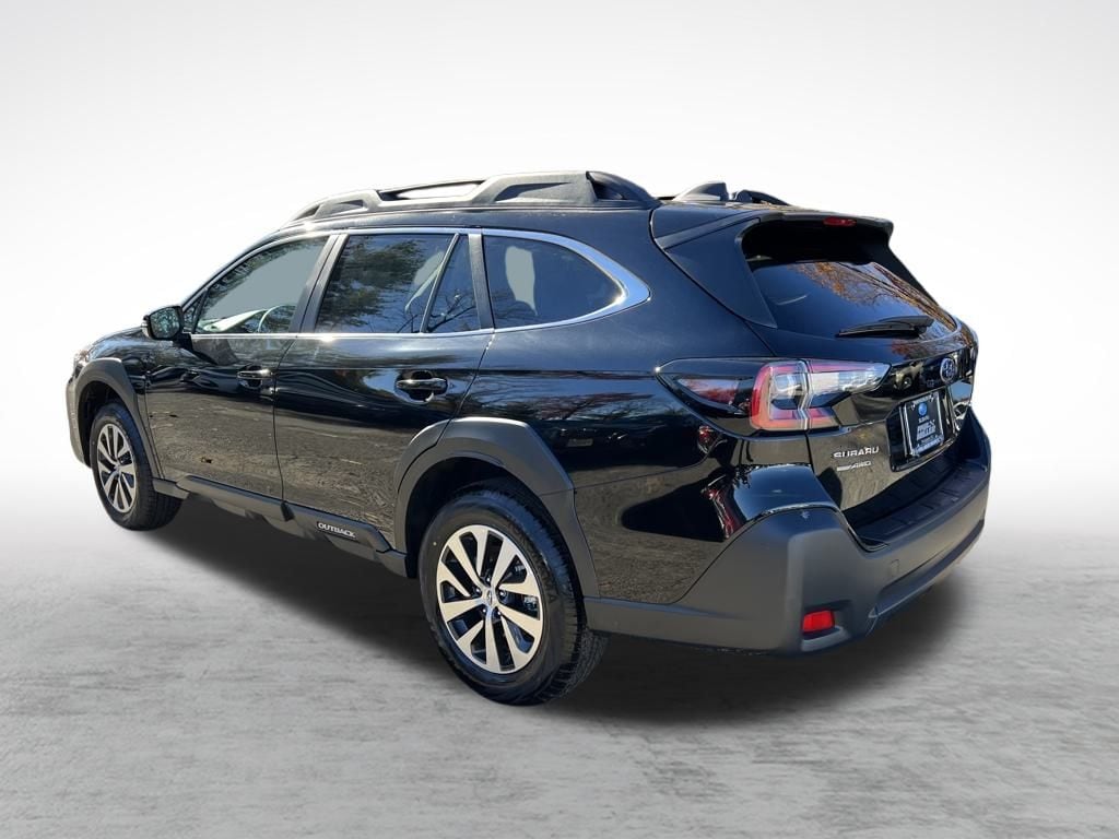 New 2025 Subaru Outback Premium SUV