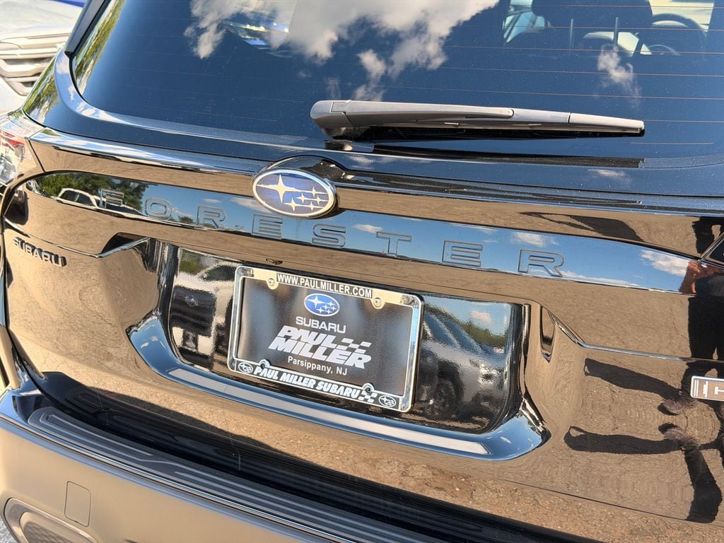 2025 Subaru Forester Limited - Photo 29