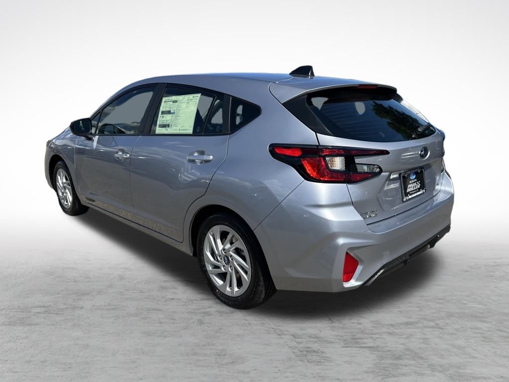 2025 Subaru Impreza Base photo 4