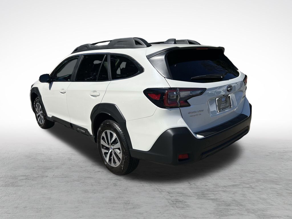 2025 Subaru Outback Premium photo 3