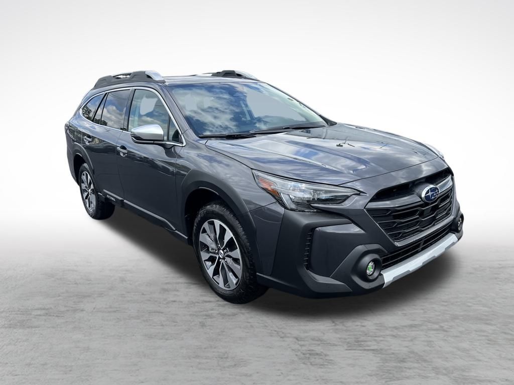 2025 Subaru Outback Touring XT photo 3
