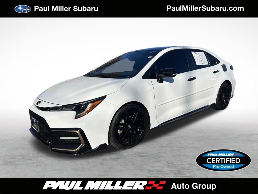 2021 Toyota Corolla XSE's photo