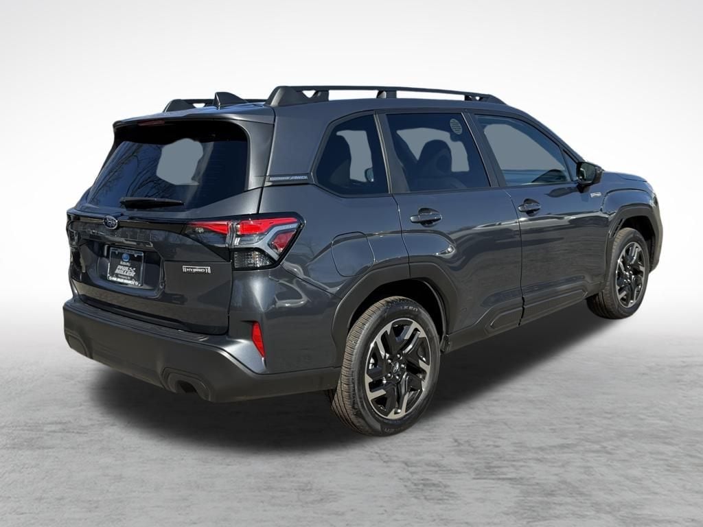 2025 Subaru Forester Premium - Photo 9