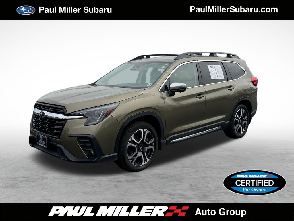 2023 Subaru Ascent Limited 7 Passenger's photo