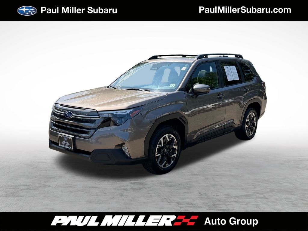 Used 2025 Subaru Forester Premium SUV