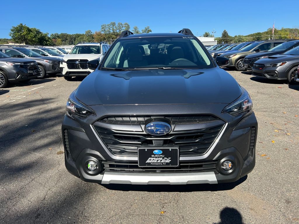 2025 Subaru Outback Limited photo 2