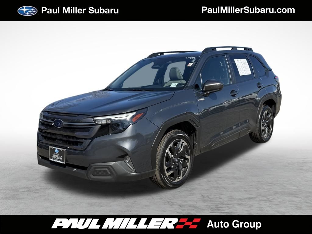 2025 Subaru Forester Premium