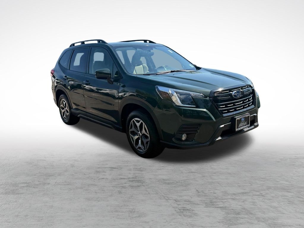 Used 2023 Subaru Forester Premium SUV