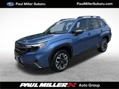 2025 Subaru Forester Premium SUV