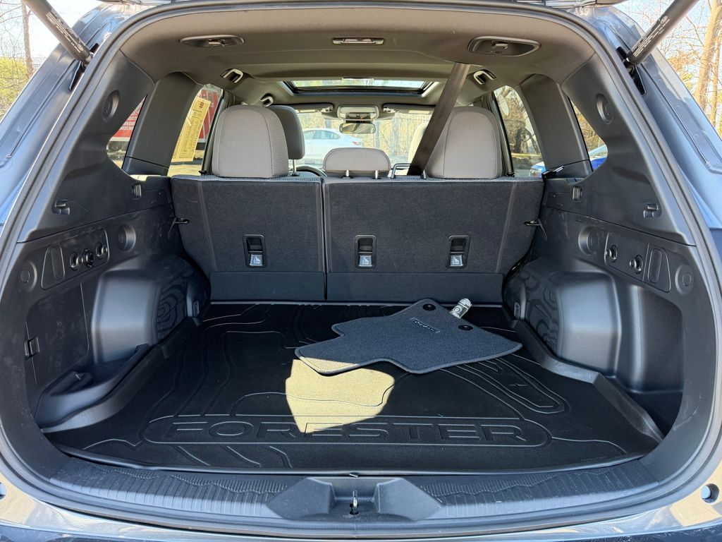 2025 Subaru Forester Premium - Photo 30