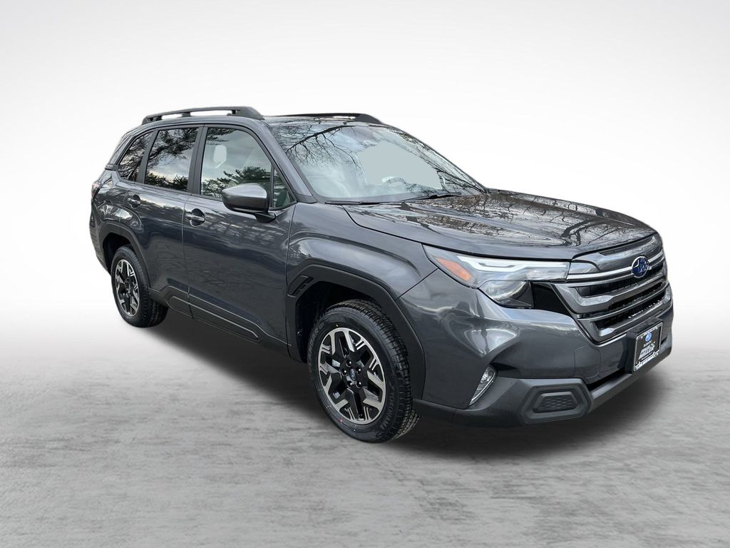 2025 Subaru Forester Premium photo 3