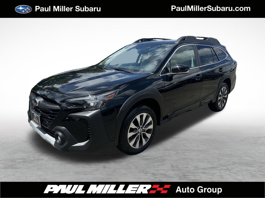 2025 Subaru Outback Limited's photo