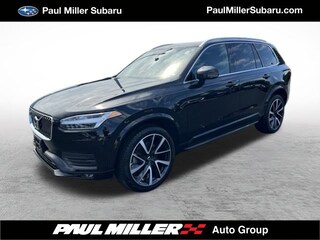 2022 Volvo XC90 T6 AWD Momentum 7 Seater SUV
