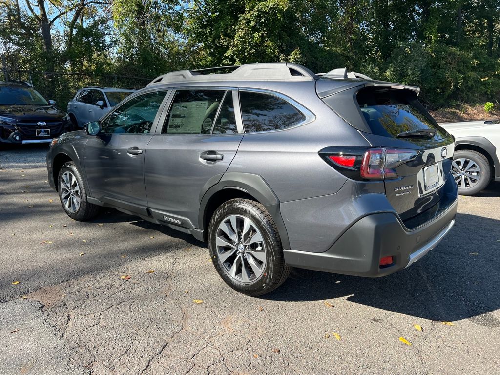 2025 Subaru Outback Limited photo 2
