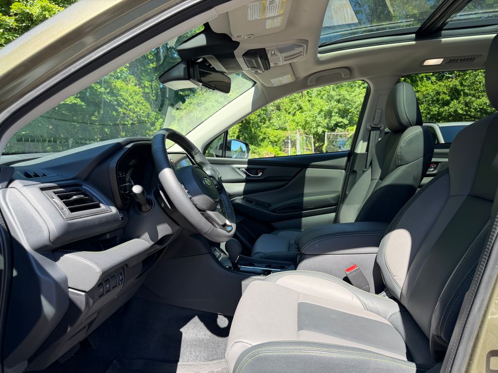 2025 Subaru Ascent Onyx Edition-Premium - Photo 18