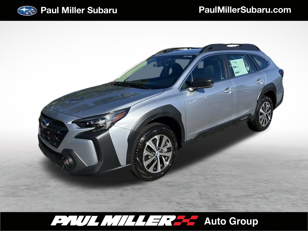 2025 Subaru Outback Base's photo