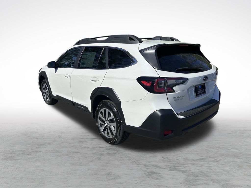 2025 Subaru Outback Premium photo 3