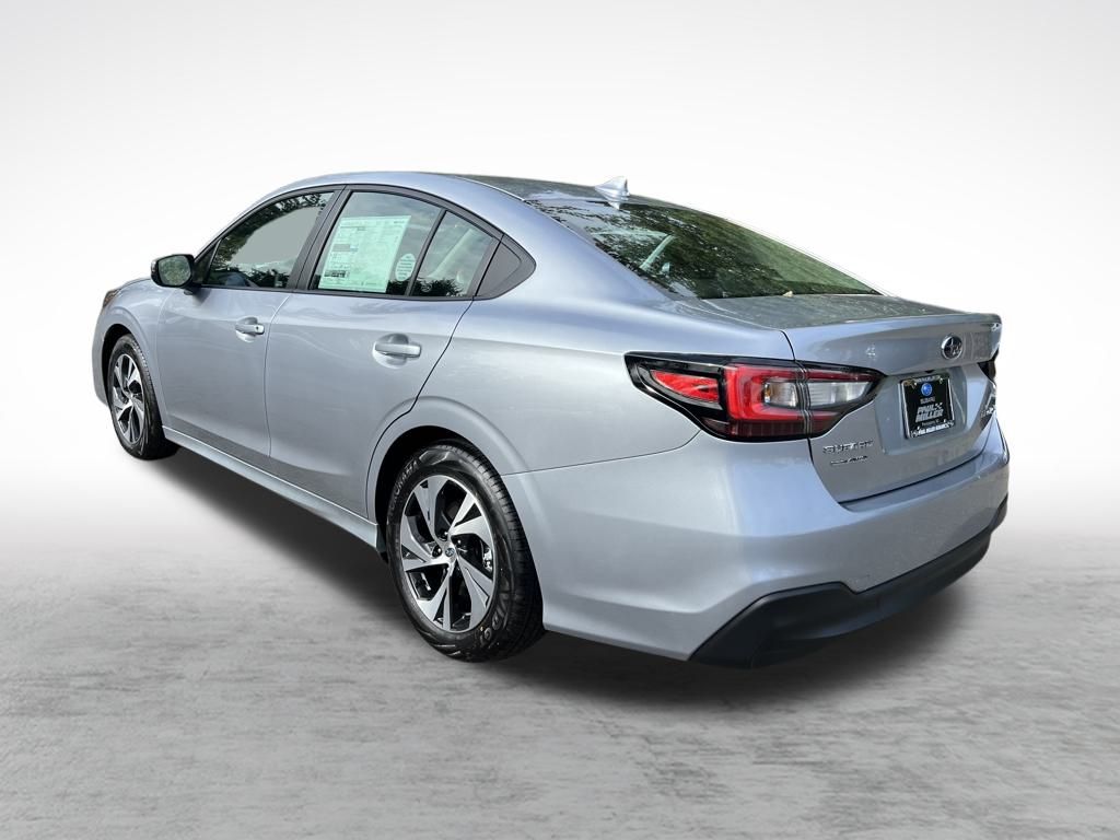 2025 Subaru Legacy Premium photo 4