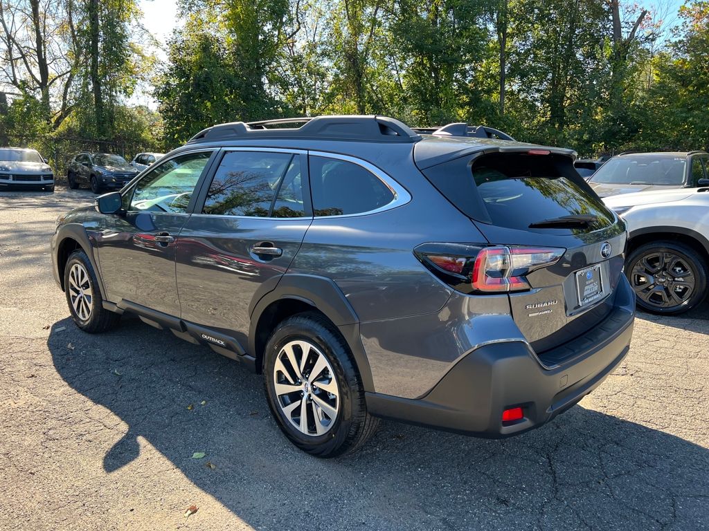 2025 Subaru Outback Premium photo 4