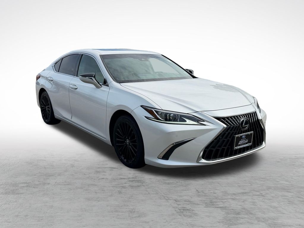 Used 2023 Lexus ES Sedan