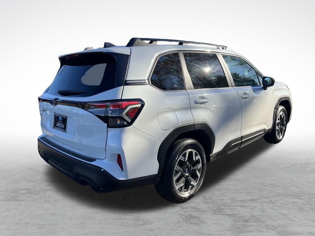 2026 Subaru Forester Premium - Photo 7