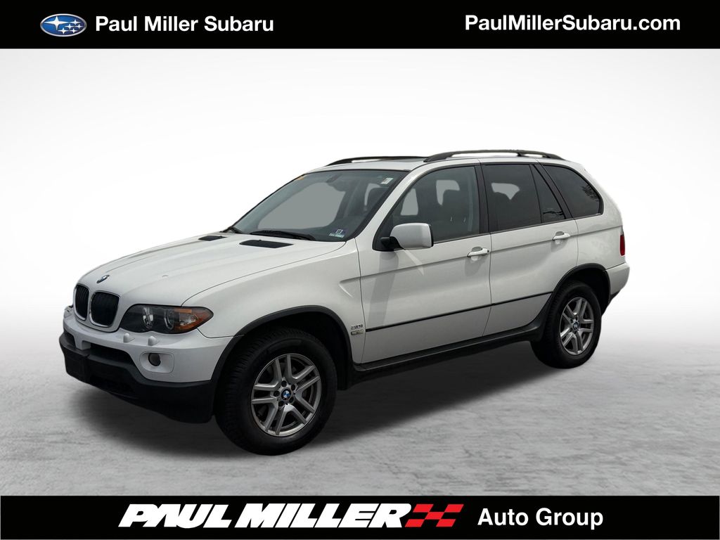 2005 BMW X5 3.0i's photo