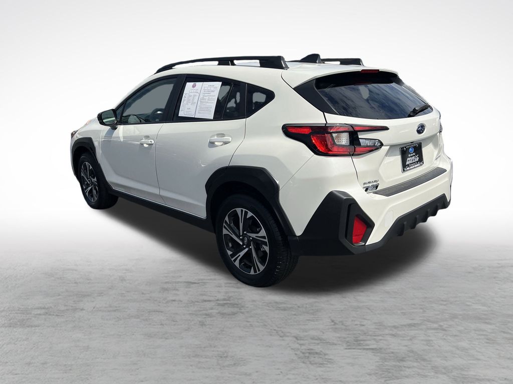 2024 Subaru Crosstrek Premium photo 4