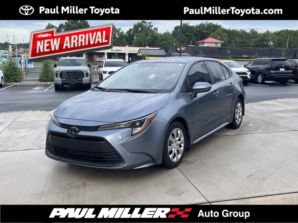 Certified 2025 Toyota Corolla LE LE