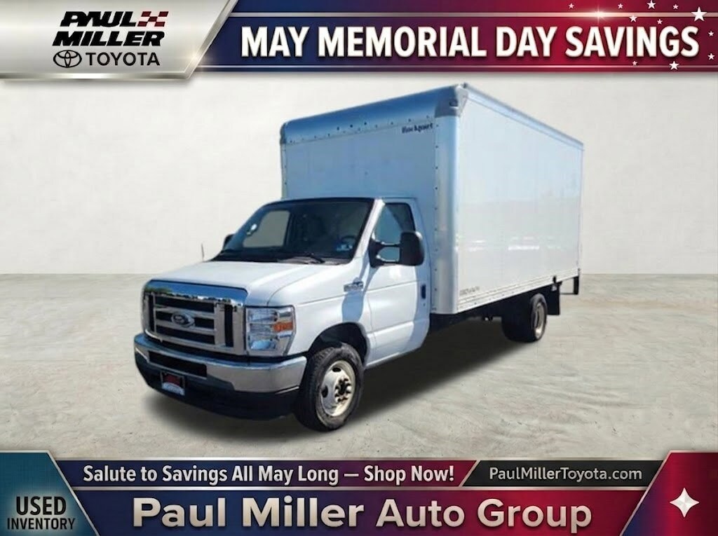 Used 2025 Ford E-Series Cutaway E-350 DRW 176 WB