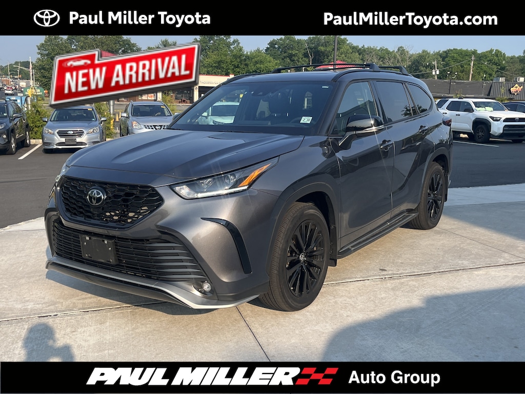 Certified 2025 Toyota Highlander XSE XSE AWD
