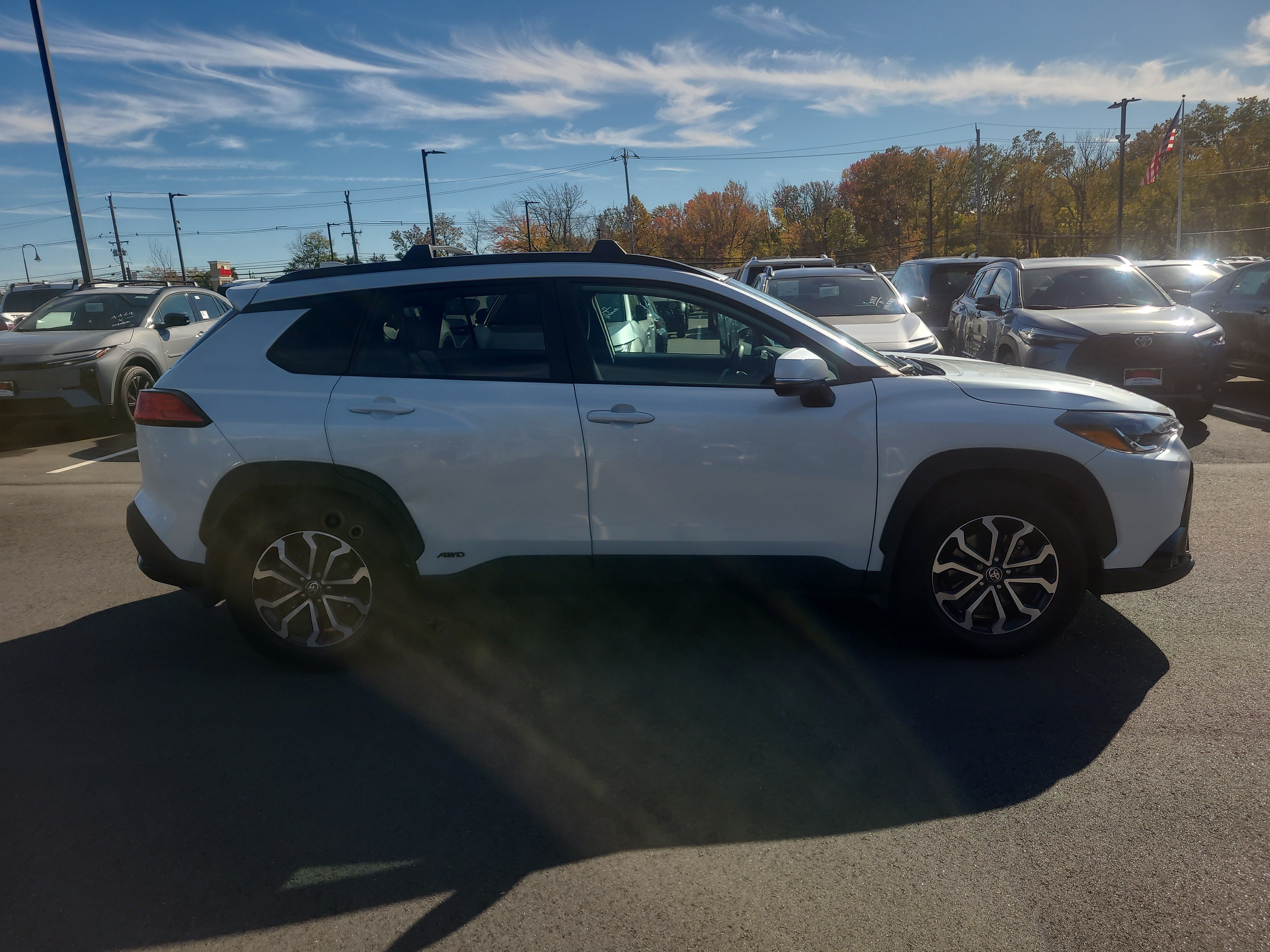 Certified 2024 Toyota Corolla Cross Hybrid SE HYB SE