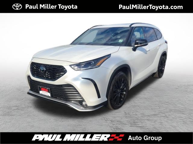 2025 Toyota Highlander XSE