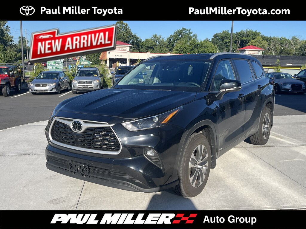 Used 2026 Toyota Highlander Hybrid XLE Hybrid XLE AWD