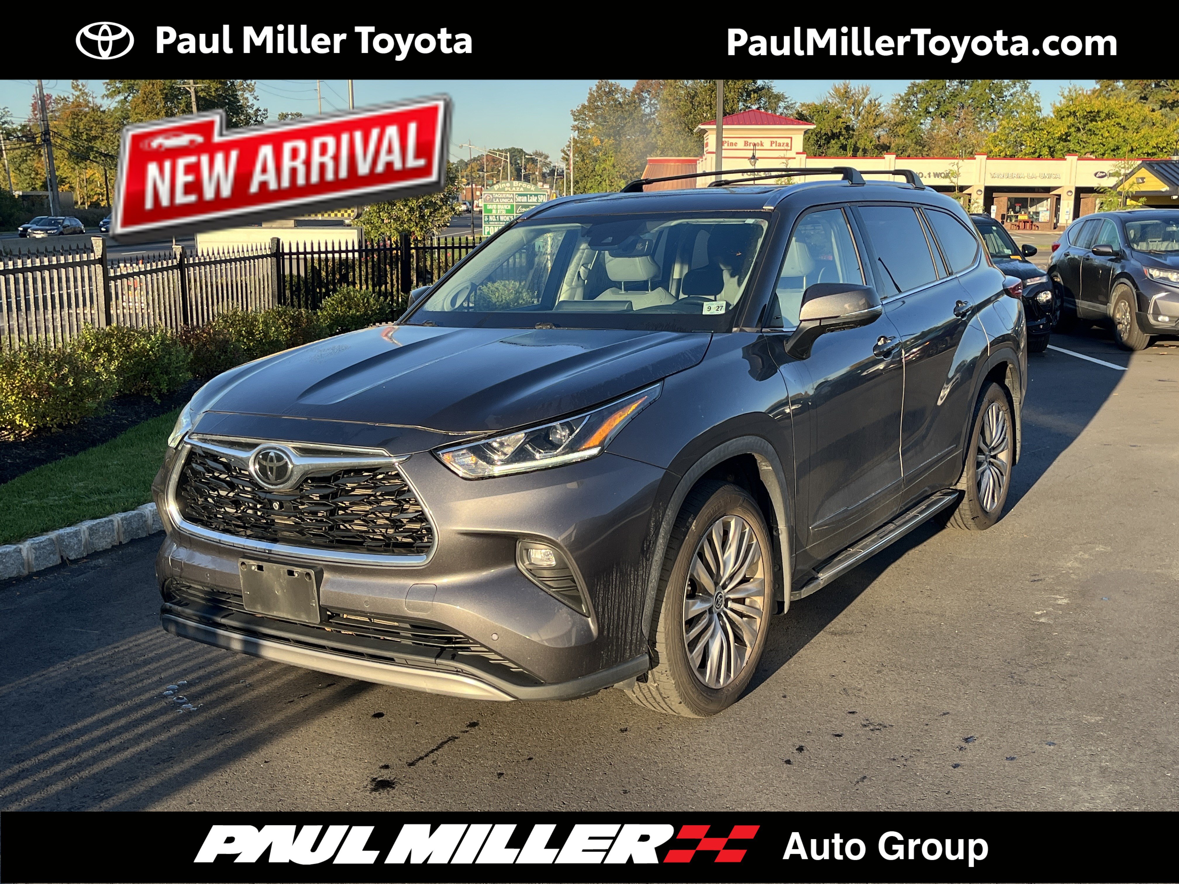 Used 2022 Toyota Highlander Platinum PLAT