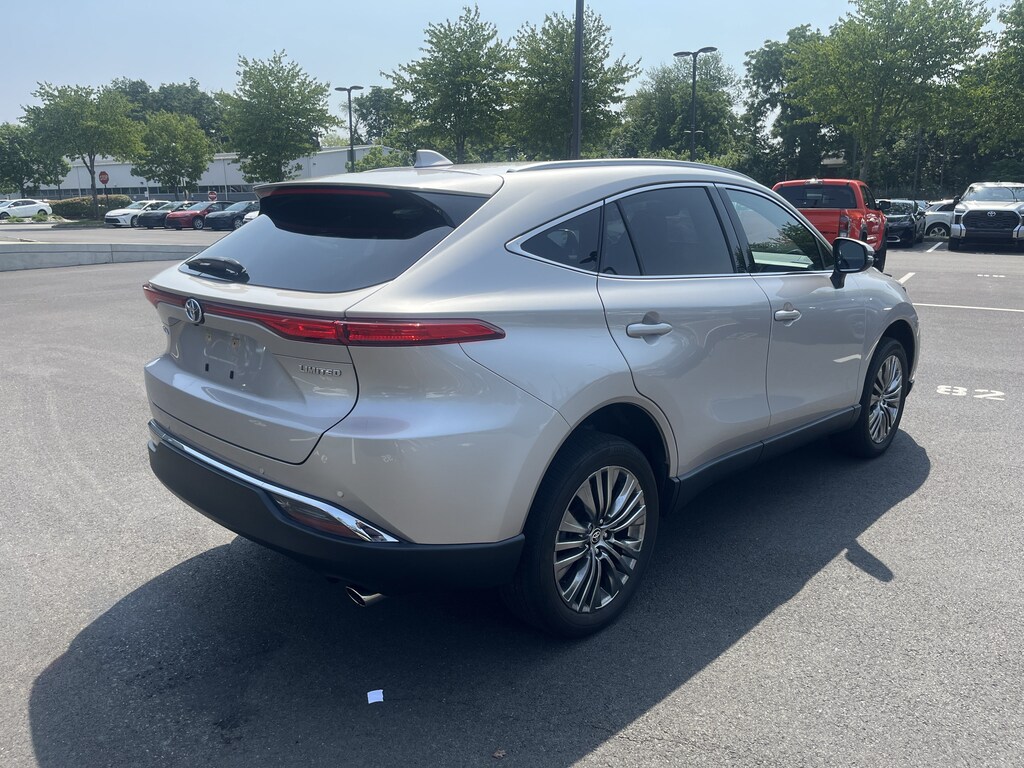 Certified 2023 Toyota Venza Limited LTD