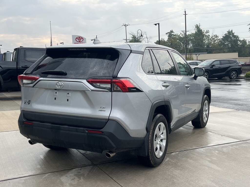 Used 2023 Toyota RAV4 LE LE