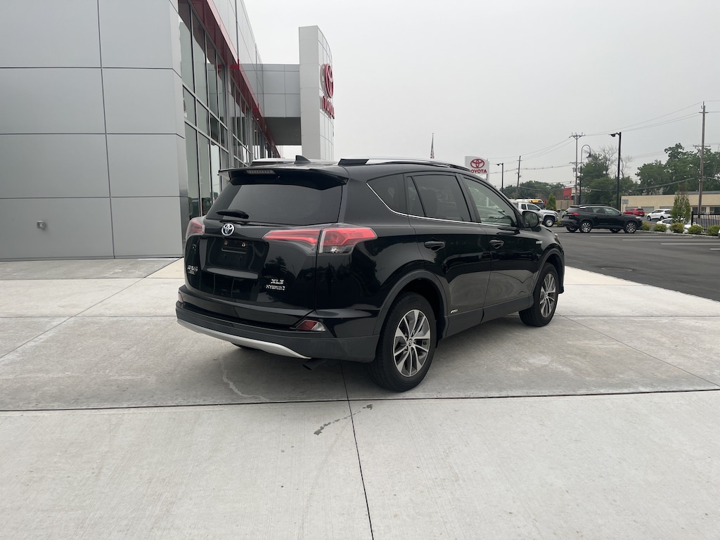 Certified 2016 Toyota RAV4 Hybrid XLE HYB XLE