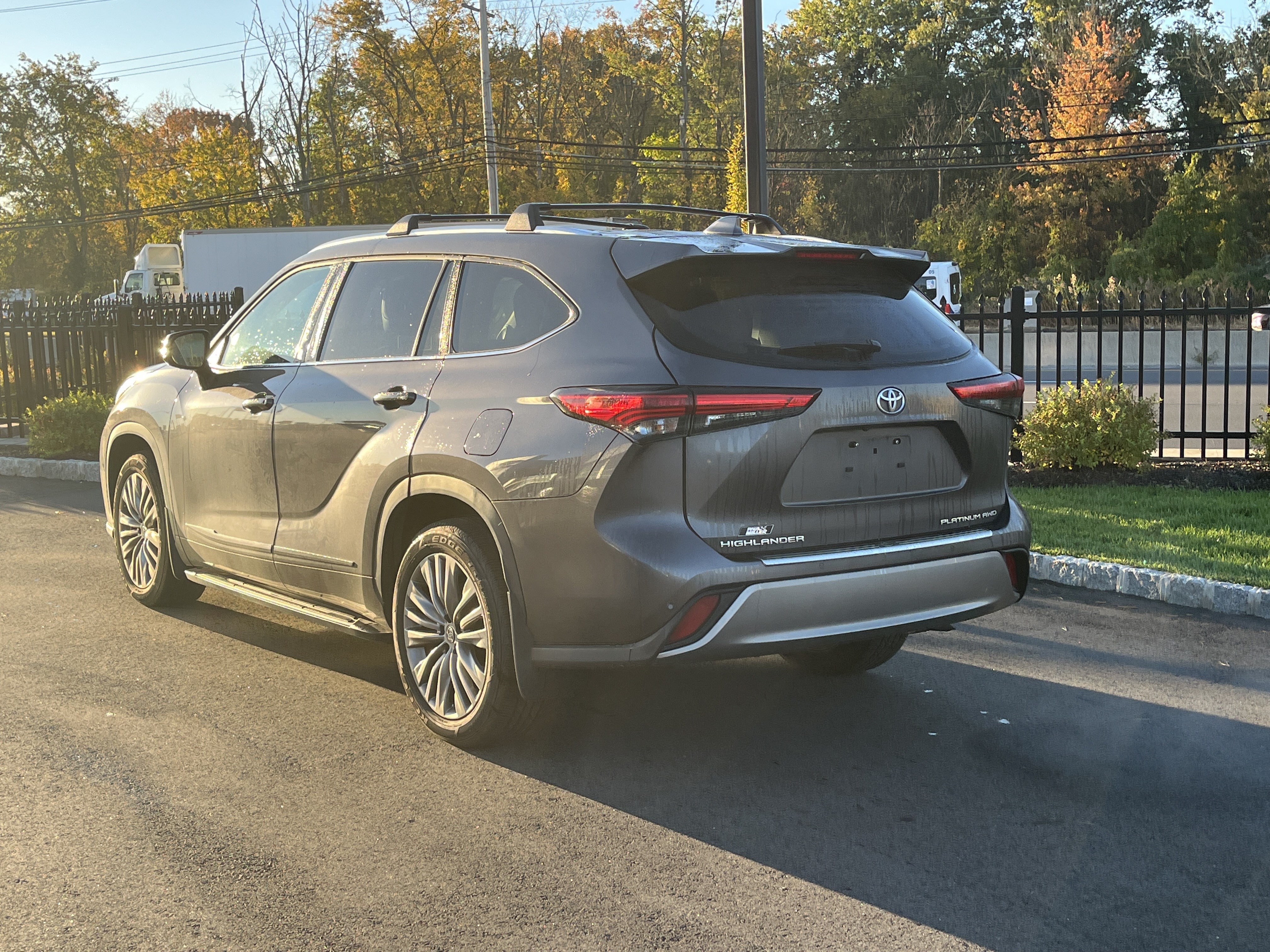Used 2022 Toyota Highlander Platinum PLAT