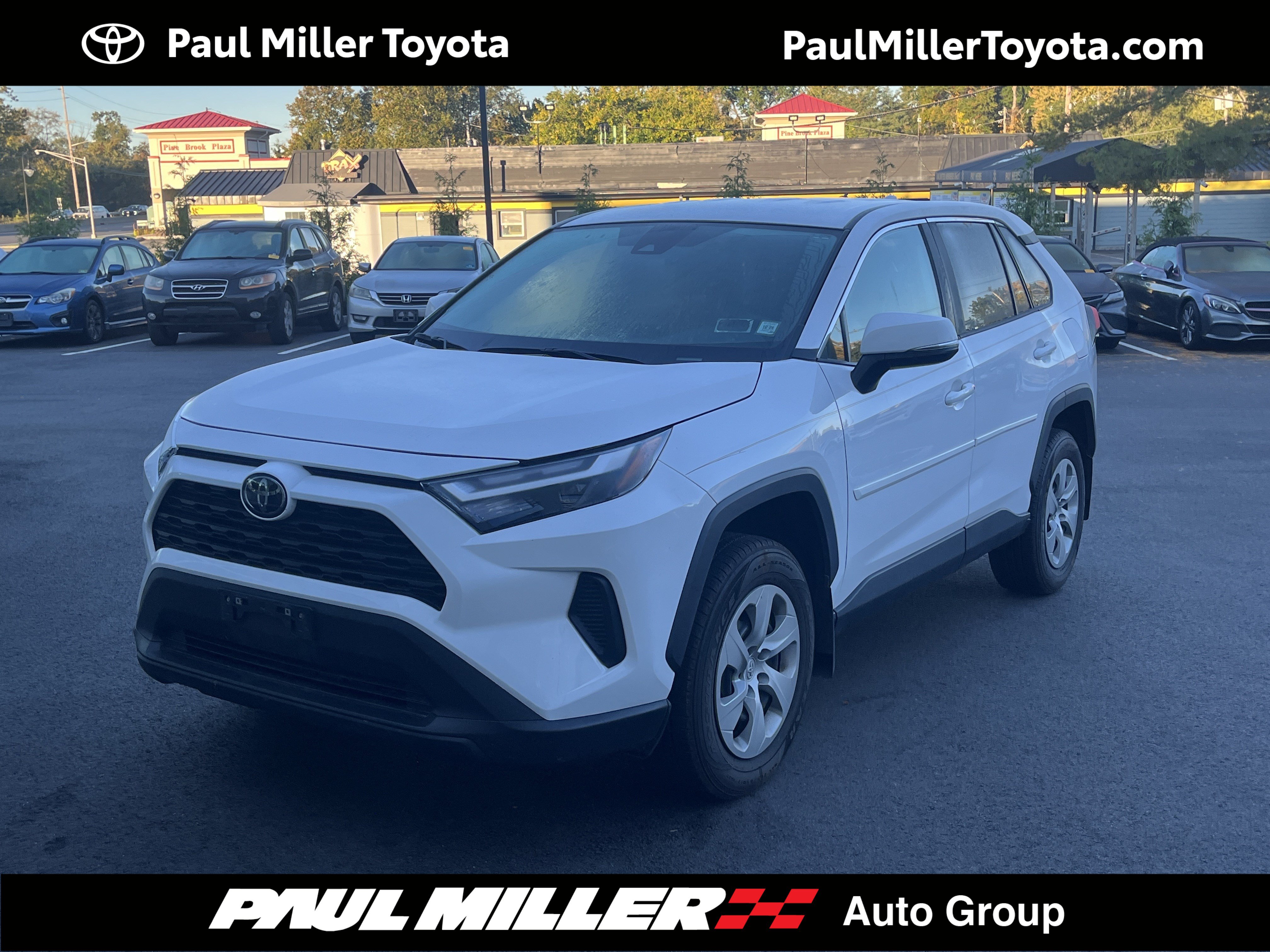 2023 Toyota RAV4 LE