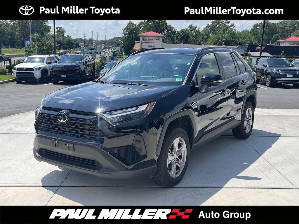 Used 2025 Toyota RAV4 Hybrid XLE XLE HYB